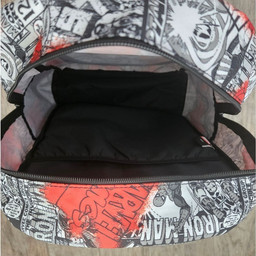 NWOT Marvel Comic Strip Backpack - Picture 9 of 13